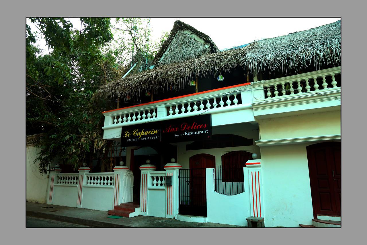 Le Capucin Hotel Puducherry Eksteriør billede